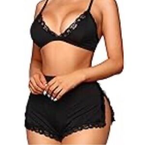 RSLove- Black Lace Trim Sleepwear Set – Small Bottom / Large Top